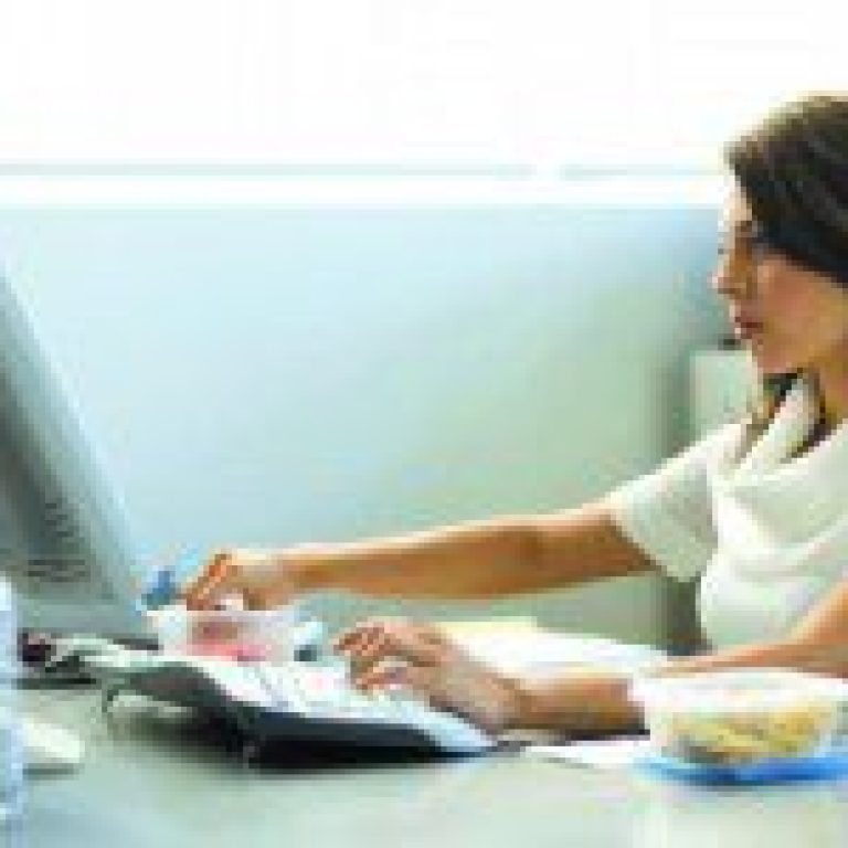 how to conquer on the job weight gain 300x200 200x150 1