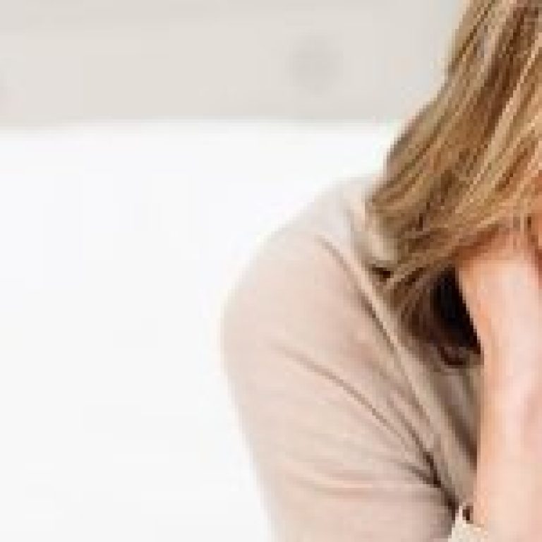 hrt in treating premature menopause symptoms 200x150 1